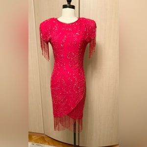 Women’s Formal Red Sequins & Fringe Silk Midi Short Sleeve Open Back Dress Small